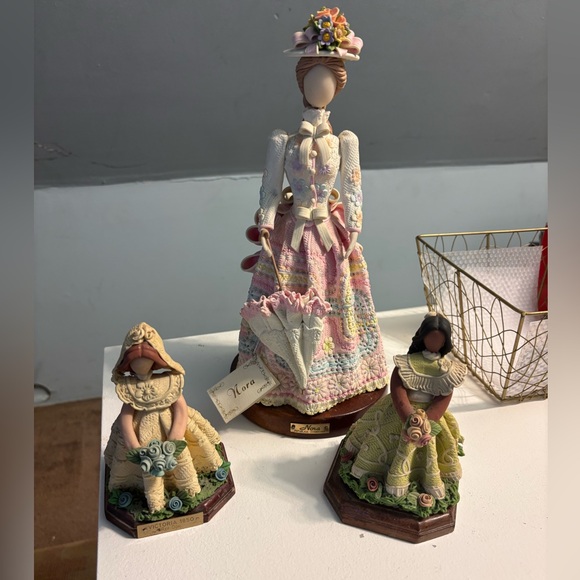 Nora Dominican Republic Dolls 3 set - Picture 1 of 10